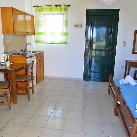 Debby Apartments Ialysos  Esterno foto