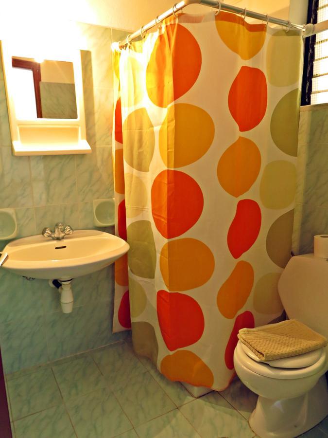 Debby Apartments Ialysos  Camera foto