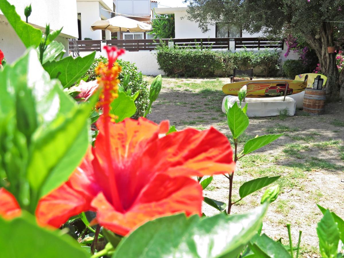 Debby Apartments Ialysos  Esterno foto