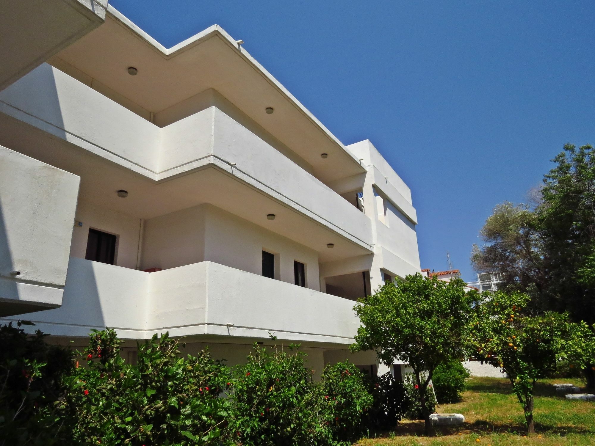 Debby Apartments Ialysos  Esterno foto