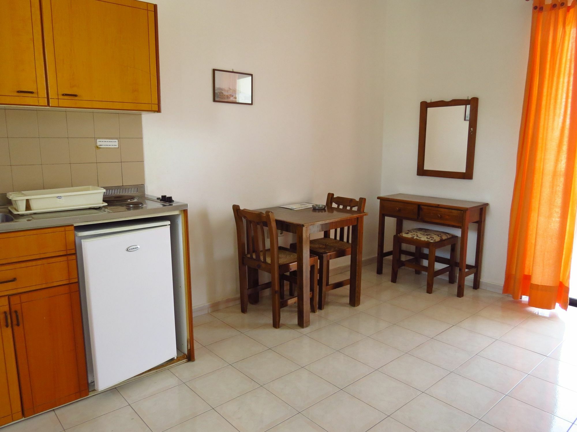 Debby Apartments Ialysos  Esterno foto